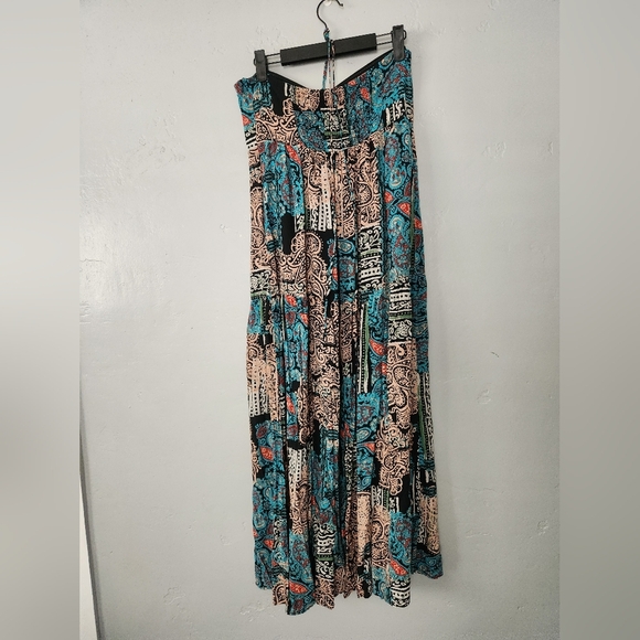 Dress Forum Halter Tue Neckline Patterned Maxi Dress Small - Picture 3 of 11